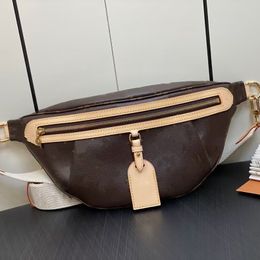 M46784 m46837 marsupio alto marsupio cintura in vita borsa di design uomo donna di lusso mens frizione in pelle croce corpo borse a tracolla marsupio sportivo marsupi moda Totes