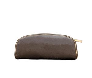 M47528 SAC DE TOILETTE KING SIZE Dopp Kit Designer Women039s Men039s Pochette de toilette cosmétique de voyage Pochette de beauté de luxe Pochette A6431281