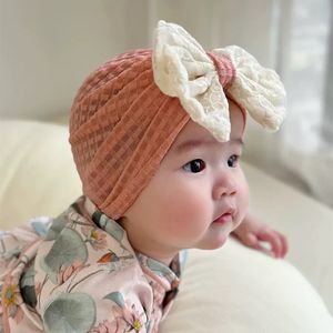 M589 printemps été infantile bébé dentelle gros nœud pulls chapeau enfants filles Turban casquettes couleur unie doux bébés chapeaux