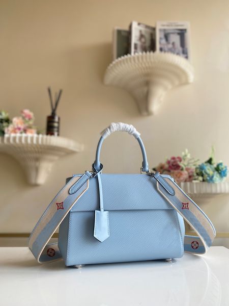 M59134 Cabas classique pour femme Sac à bandoulière de qualité haut de gamme Sac à bandoulière avec logo en résine lisse et doublure brillante peut être porté à la main ou à l'épaule