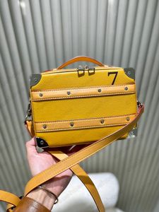 M59669 Designer Hendle Soft Stunk Schoudertassen geel 7 messenger cross body monogrammen spiegel in reliëf lederen letters handtassen mini