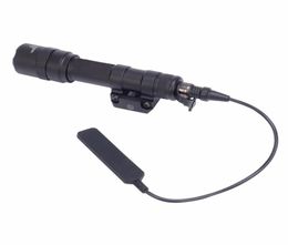 M600C Tactical Scout Light Rifle Flashlight Led Hunting Spotlight Constant en tijdelijke uitgang met Tail Switch9515669