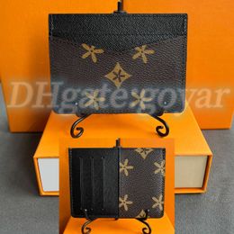 masque m60703 couverture couverture pochette coiffe à sacs à main Luxurys designer porteurs de passeport en cuir authentique support de cartes de cartes de cartes clés portefeuilles fleurison flores femmes classiques bracelets