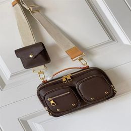 M80446 Hulpprogramma Cross-Body Bag Multifunctionele tassen met meerdere buitenzakken zakken verstelbare schoudersriem vrouwen mode HA214B