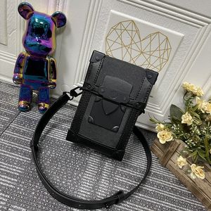 M82077 unisex mode mobiele telefoon tas zwarte reliëftas lederen mini handtas magnetische gesp clamshell crossbody tas voor mannen en vrouwen