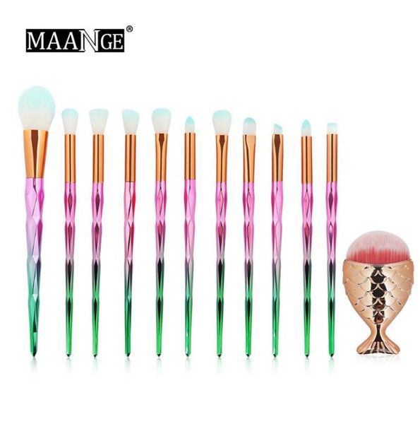 MAANGE 12PCS Diamond Handle Makeup Makeup Brush and sirmaid Foundation Brush Set Making Brushes Set Foundation professionnel Blusha9163707