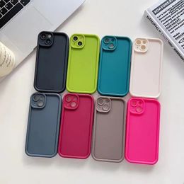 Macarons couleurs luxe doux bonbons liquide Silicone coque de téléphone antichoc pare-chocs couverture arrière pour iPhone 15