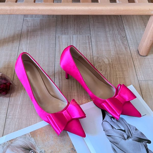 Mach High Heels Designer Pumps Mach Sandales Chaussures robes Luxury Femmes Slingbacks Mules Silk Bow Sandale Sandale Calfskin Généreuse cuir Sexy Bowtie Party Shoe