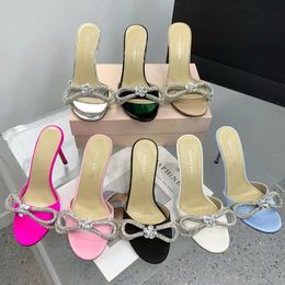 Mach Mach Designer sandalen dames hakken Mach Satijnen Strik Met kristallen verfraaide muiltjes Pantoffels Avondschoenen Strass stiletto Hakken doorzichtige PVC dameshak