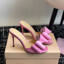 Machmach Femme 100 cm Stietto Slippers Slides Mules Silk Silk Stowtie Toe Round Toe Toe Sandals Luxury Designer Disponte Chaussures 35-40 AVEC BOX