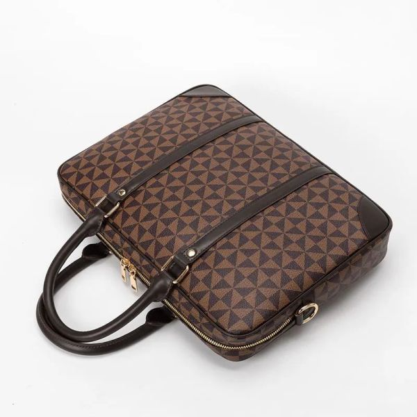 Hecho en China Precio al por mayor Mujeres Hombres maletín Bolsos Diseñador Luxurys Estilo bolso Clásico Marca Hobo Bolso de moda Monederos billeteras BUENA Caja de la computadora