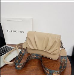 Fabriqué en sac à main sacs à main femme Lady Sac à bandoulière de mer designer luxurys Style Classic Brand Bag Saclèlets en gros et au détail alma 00527