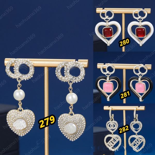 Fabriqué en Italie High Mirror Girls Original Brandhed Hear Women Love Love Logo Grave Micro Inclay Moucles d'oreilles Bijoux de créatrice de fêtes de mariage