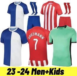 23 24 Fan Player voetbalshirts GRIEZMANN SIMEONE MORATA KOKE SAUL MEMPHIS kid M. LLORENTE Voetbalshirts kit heren kinderuniformsets 120e verjaardag