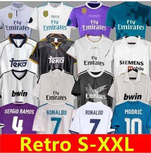 MADRID Retro Soccer Jerseys Football à manches longues T-shirts Guti Ramos Seedorf Carlos 13 14 15 16 17 18 Ronaldo Zidane Raul 00 01 02 03 04 05 Finales Kakaf réels