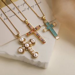 Mafisar Fashion Luxury Gold plaqué Couleur zircon Perle croix Colliers de haute qualité Femme Bijoux d'anniversaire de fête 240531