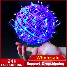 Magic Balls Flying Ball Pro Mini Lighting met LED -lichten afstandsbediening Handgestuurde boemerang spinner speelgoed voor ADT's Kids Gift R SMTX3
