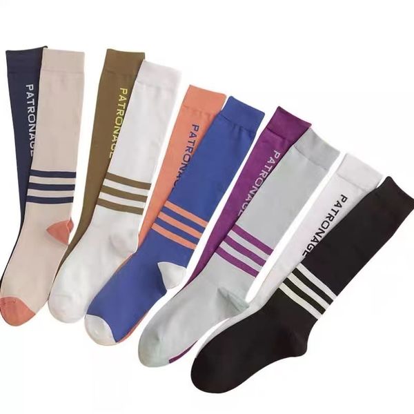 Chaussettes élastiques Magic Compression Hommes Femme Filles Chaussettes d'équitation Bas de football Sports de plein air Course à pied Bas à trois rayures et lettres Design assorti