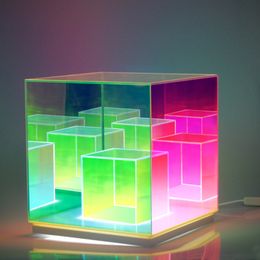 Lámpara de mesa Magic Cube, Lámpara de mesa LED minimalista, Iluminación navideña, Regalos de Navidad, Decoración de oficina en casa