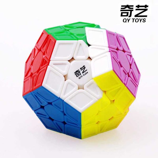 Magic Cubes Qiyi Megaminx 3x3x3 Velocidad mágica 12 Cubo lateral Dodecaedron Puzzle Cubos Stickerless Qytoys 3x3 Megaminx Toys para Chiliren Y240518