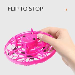 Magic Flying Ball Pro LED UFO SPINNER TOY TOY CONTROLLER BOOTERANG MINE DRONE DROINE VOL AIRCRATION GYRO GYRO POUR CADE