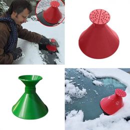 Gratis verzending Magic Shovel Window Ice Clean Brush Outdoor Winter Hot Sale Car Tool Snow Windscherm 7.5 / 14.5 CM trechterijsschraper