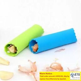 Éplucheur d'ail en Silicone magique Peel outil de cuisine facile couleur livraison directe aléatoire