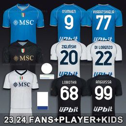 Maglia Napoli Naples Soccer Jersey 2023 24 Maradona Osimhen di Lorenzo Kvaratskhelia Piotr Zielinski Lobotka Frank Anguissa Jeugd Kids Football Kit Uniform