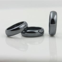 Anneaux d'hématite magnétique Fashion Magnétique magnétique de 6 mm Largeur Cambre des anneaux d'hématite de surface 3A Qualité 3992052