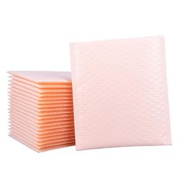 Mailers 50pcs Enveloppe de bulle enveloppe enveloppe de perle de perle enveloppe et magazine Enveloppe tapisse