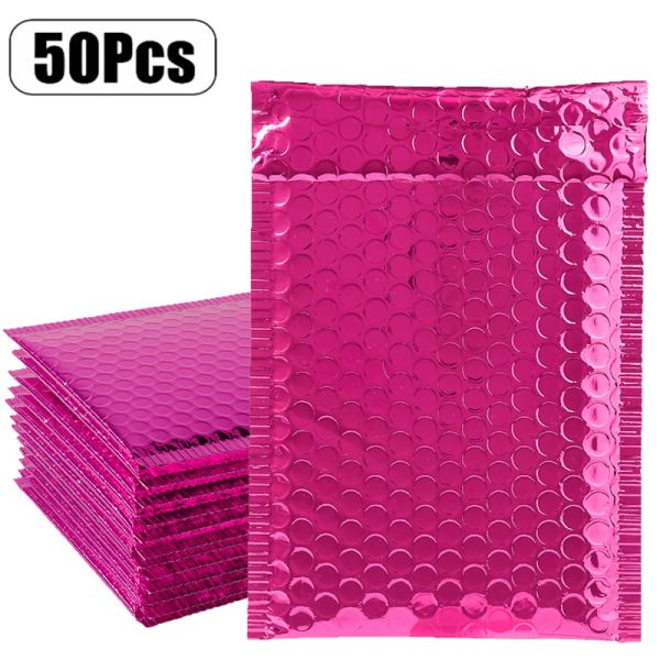 Envoyez des envoyeurs 50pcs / lot bulles envoyant des sacs aluminisés enveloppe laser Sac d'emballage cadeau postal auto-phoque