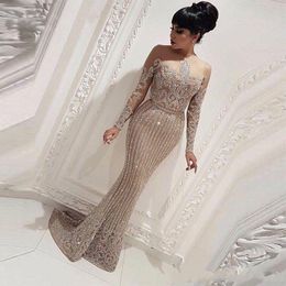 Major Kralen Mermaid Avondjurken met Lange Mouwen Sheer Juweel Hals Luxe Celebrity Prom Dress Aangepaste Rode Tapijt Feestjurken