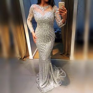 Major Kralen Mermaid Prom Dresses Sheer Jewel Neck Silver Crystals Beaded Lange Mouwen Avondjurken Mermaid Shinning Girls Pageant Jurk