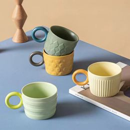 Makaron Color Tasses de café en céramique peintes à la main