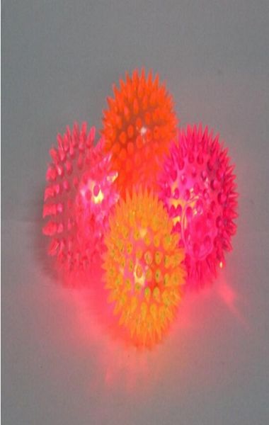 Faire du son en caoutchouc couleur changeante éclairer la balle rebondissante LED jouet clignotant LED boule de massage clignotante balle 96 pièces lots EMS3438026