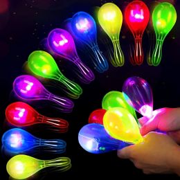 Maker 10 Piezas Mini Maracas de Plástico Iluminadas para Niños Agitador Intermitente LED Decoraciones Mexicanas de Neón Matracas para Decoración de Fiesta de Cumpleaños