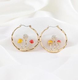 Makersland Boucles d'oreilles de champignons uniques pour femmes Géométries de couleur or