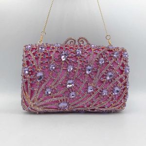 Trousse de maquillage avec chaîne carrée horizontale et sac à poignée entièrement en diamant, sac de dîner en diamant incrusté d'algues, sac de banquet pour femmes 240221