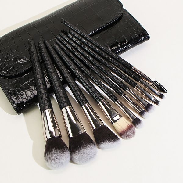 Makeup Brush Brush Tool à maquillage 10pcs Crocodile Broussage de maquillage de crocodile Brouss