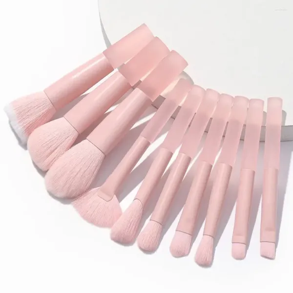 Brosses de maquillage 10pcs / lot Soft Fluffy Set Feed Shadow Foundation Brush Femme Cosmetic Powder Blush Make Up Beauty Tool