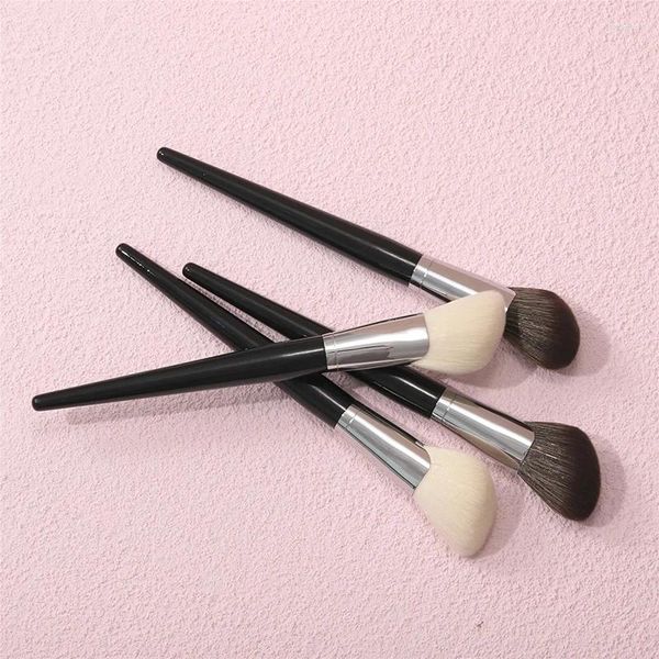 Pinceaux de maquillage 1 pièce, brosse de Contour coudée pour le visage et les joues, poudre douce, cosmétique, outil de maquillage de beauté