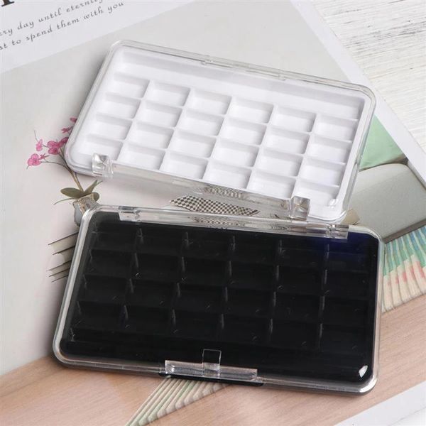 Brosse de maquillage 24 grilles Blusher Case Powder Powder Eyeshadow Dish Dish Cosmetics Tool Refipillable Palette