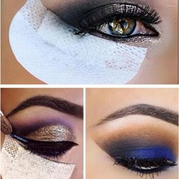 Make-up Kwasten 50 Stuks Eyeliner Schild Voor Oogschaduw Protector Wegwerp Pads Pluizende Patch Valse Wimper Extension Tool Sticker
