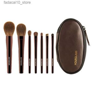 Pinceles de maquillaje 7 unids / set Reloj de arena Red Fox hair Tamaño de viaje Pinceles de maquillaje Polvo Sombra de ojos Pliegue abovedado Maquillaje cepillo herramientas cosméticas con bolsa Q240126