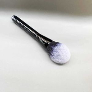 Brosse de maquillage en brosses en brossage # 12- Big Headfy Big Head utilisé pour le bronze en poudre pour terminer rapidement l'outil de mélange de maquillage de maquillage Q240522