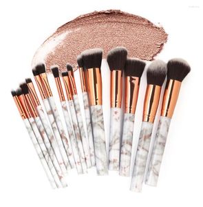 Makeup Brushes Brush Brush Tool Set Corpelleur multifonctionnel 15pcs fard à paupières Soft Fluffy for Cosmetics Foundation