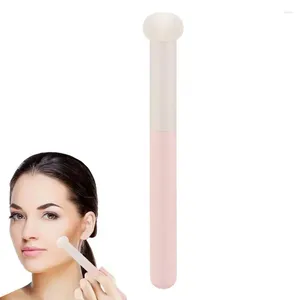 Maquillage des pinces de maquillage cache-brosse face fond de teint éponges applicateurs de fard à paupières réutilisables.