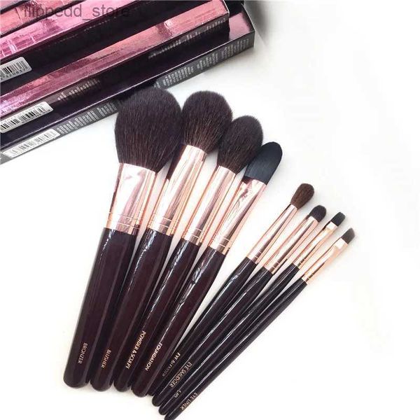 Makeup Brushes CT Ensemble complet de pinceaux de maquillage 8 pièces bronzant fard à joues poudre sculpter fond de teint mélangeur pour les yeux Smudge Liner lèvres cosmétiques BeautyTools Q231110