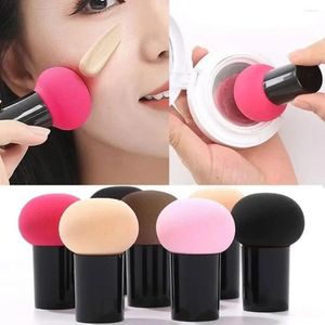 Brochas de maquillaje con cabeza de seta, esponja cosmética, licuadora con caja de almacenamiento para bases líquidas y polvos, belleza T H9G0