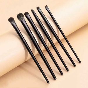 Brosses de maquillage Natural Eye Makeup Brushes Set Eyeshadow Brush Brush Contour Contour Eyeliner Brush Eyes Cosmetic Mélange Détails Up Outils LDD240313